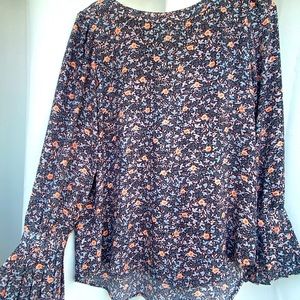 Floral long sleeve blouse